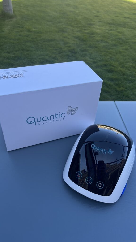 Rodillera Quantic K0 para aliviar dolor articular y mejorar movilidad.